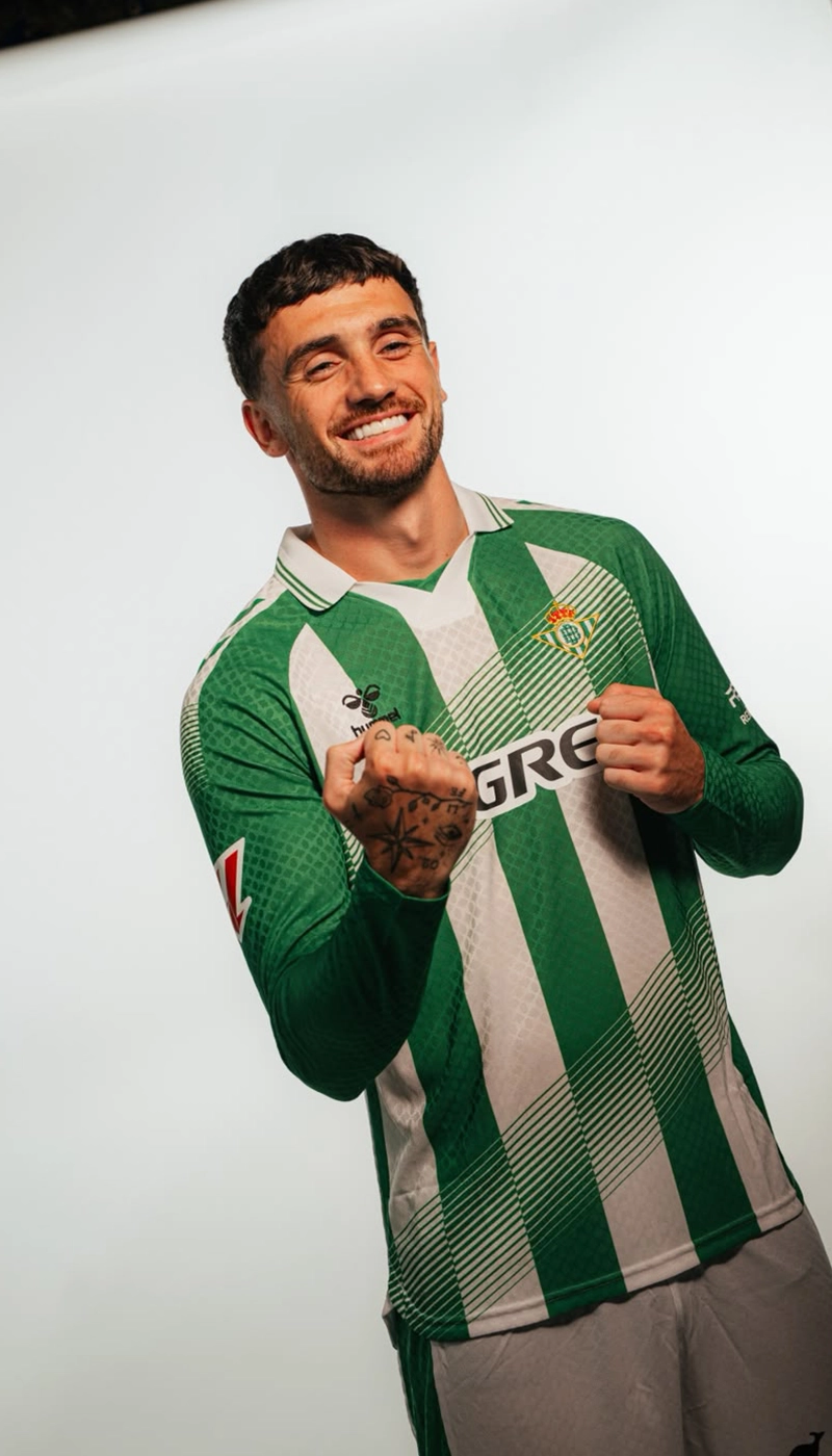 Troy Parrott Secures Real Betis Move