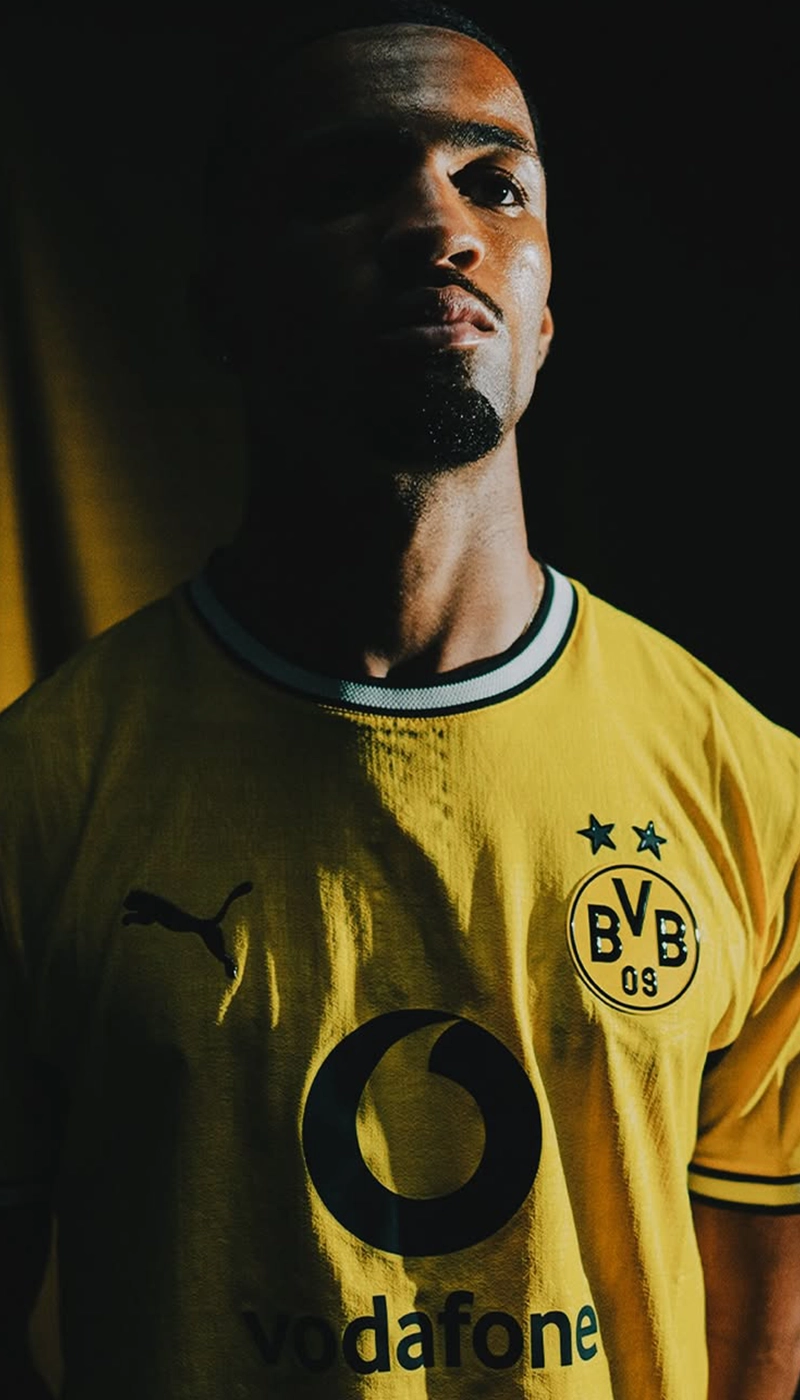 Ethan Nwaneri Completes Dortmund Loan Switch